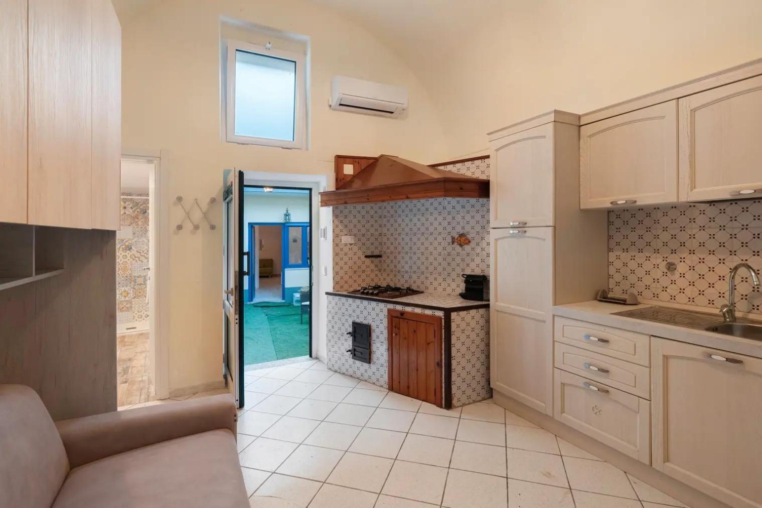 Casa Vacanze - Villa Ida Apartments 비코에쿠엔세 외부 사진
